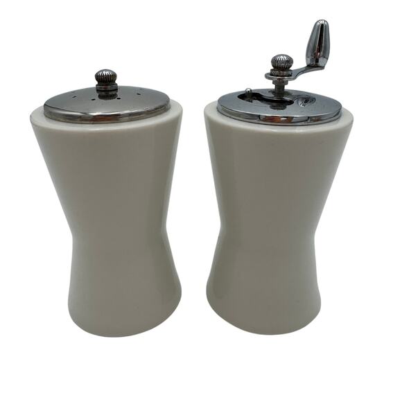 Vintage Salt and Pepper Mill Set Woodbine by Syracuse Carefree Fine China 1960's - Picture 5 of 9